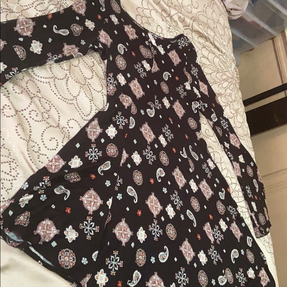 Party dress - Picture 3 of 3